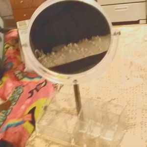 Tiny mirror with make up brush Holders